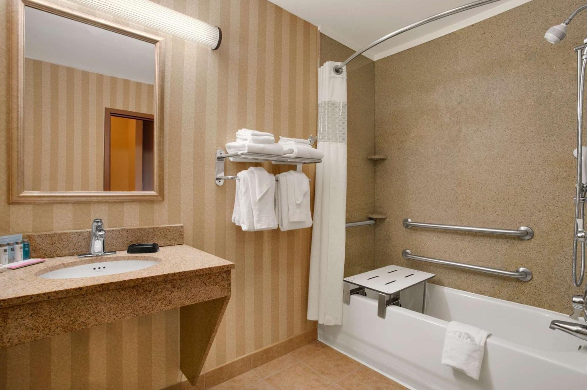 Hampton Inn&Suites Detroit Sterling Heights Extérieur photo