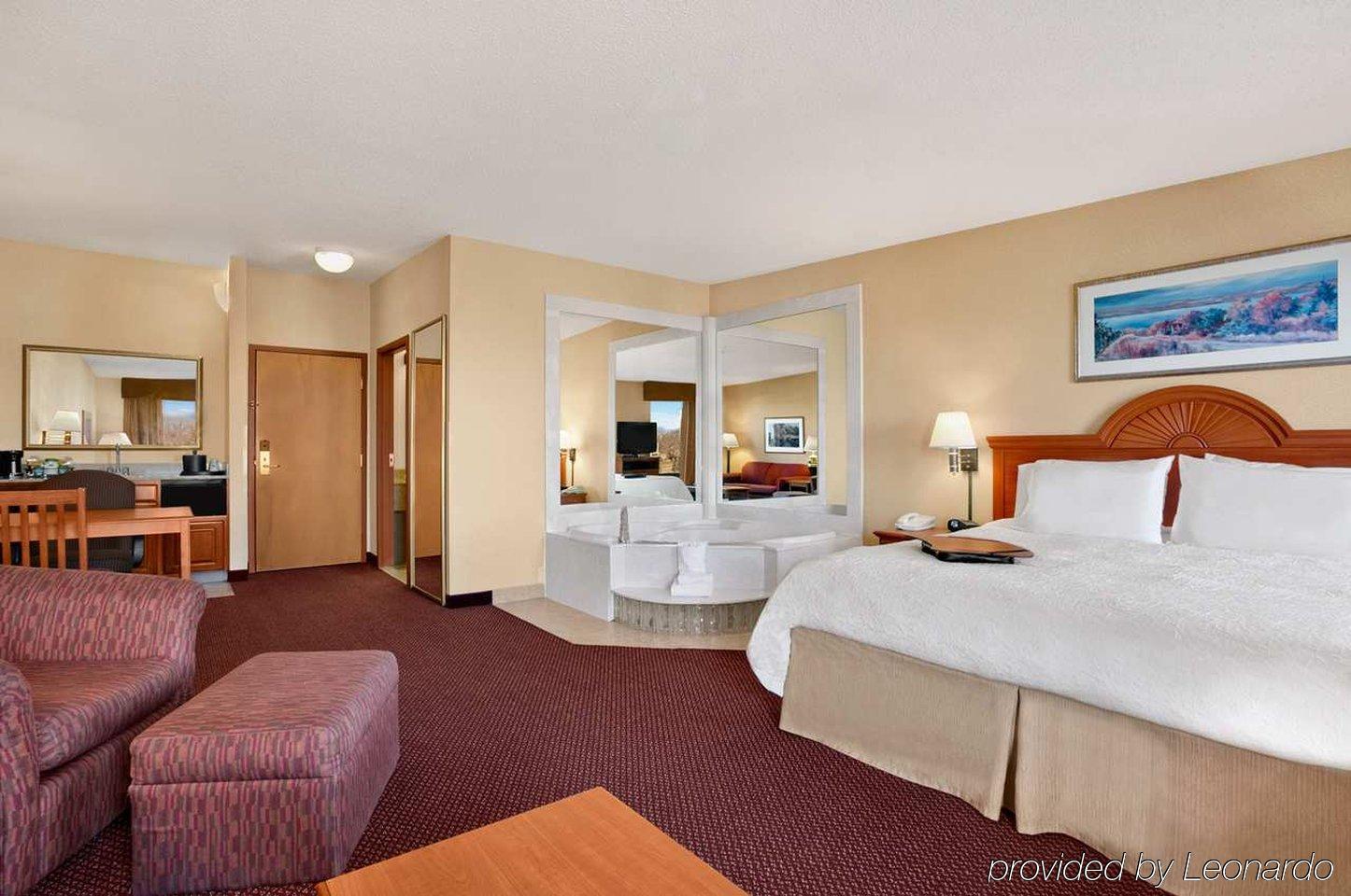 Hampton Inn&Suites Detroit Sterling Heights Extérieur photo